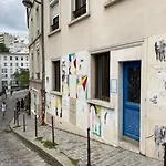 Paris Street Art - Jourdain